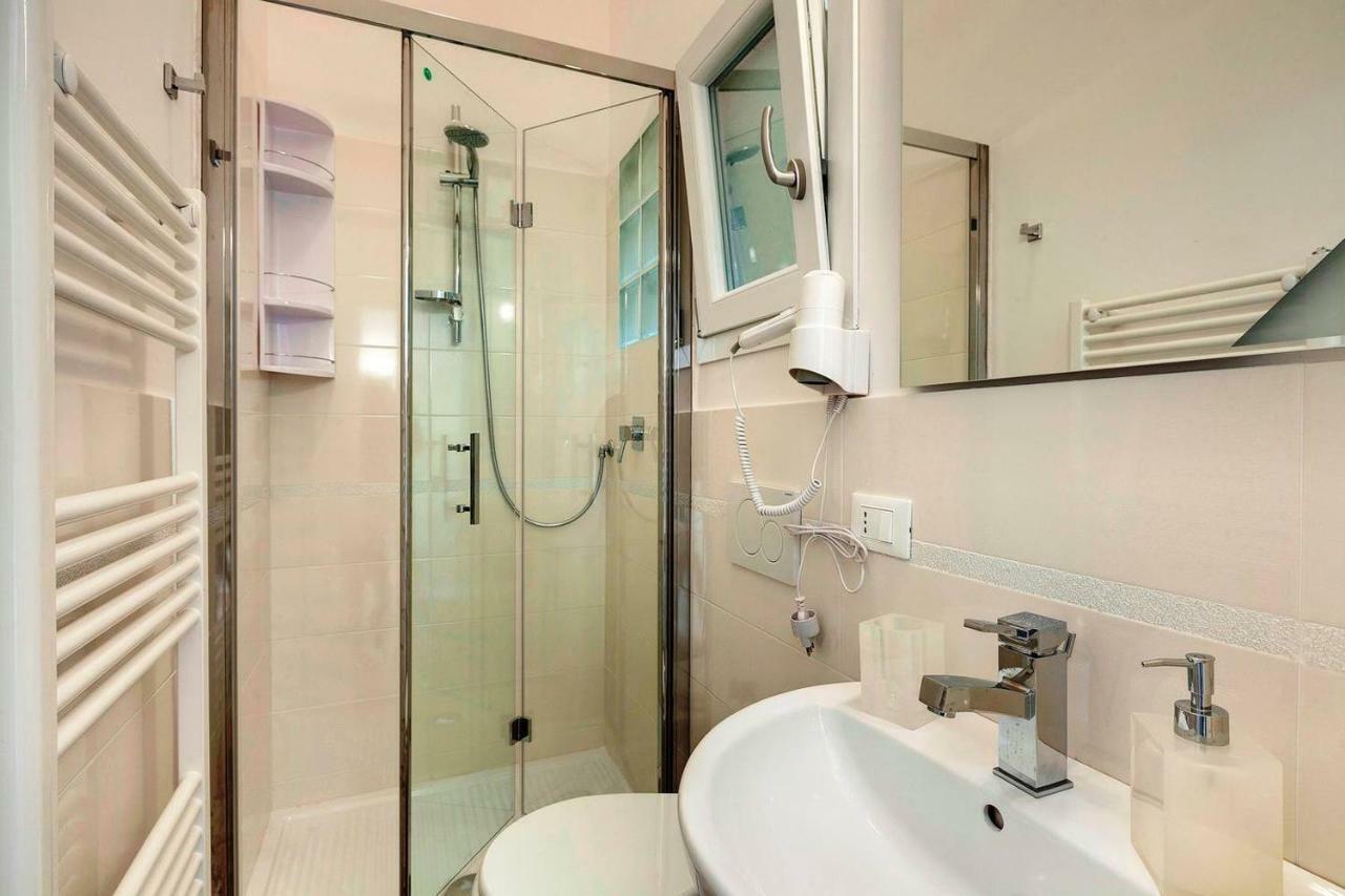Lilium Elegant Apartment Florenz Exterior foto